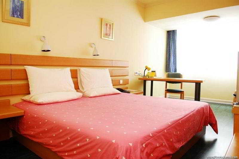 Home Inn Shanghai Lujiabang Road Metro Station Bagian luar foto