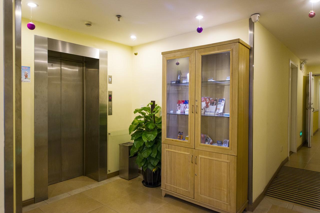 Home Inn Shanghai Lujiabang Road Metro Station Bagian luar foto